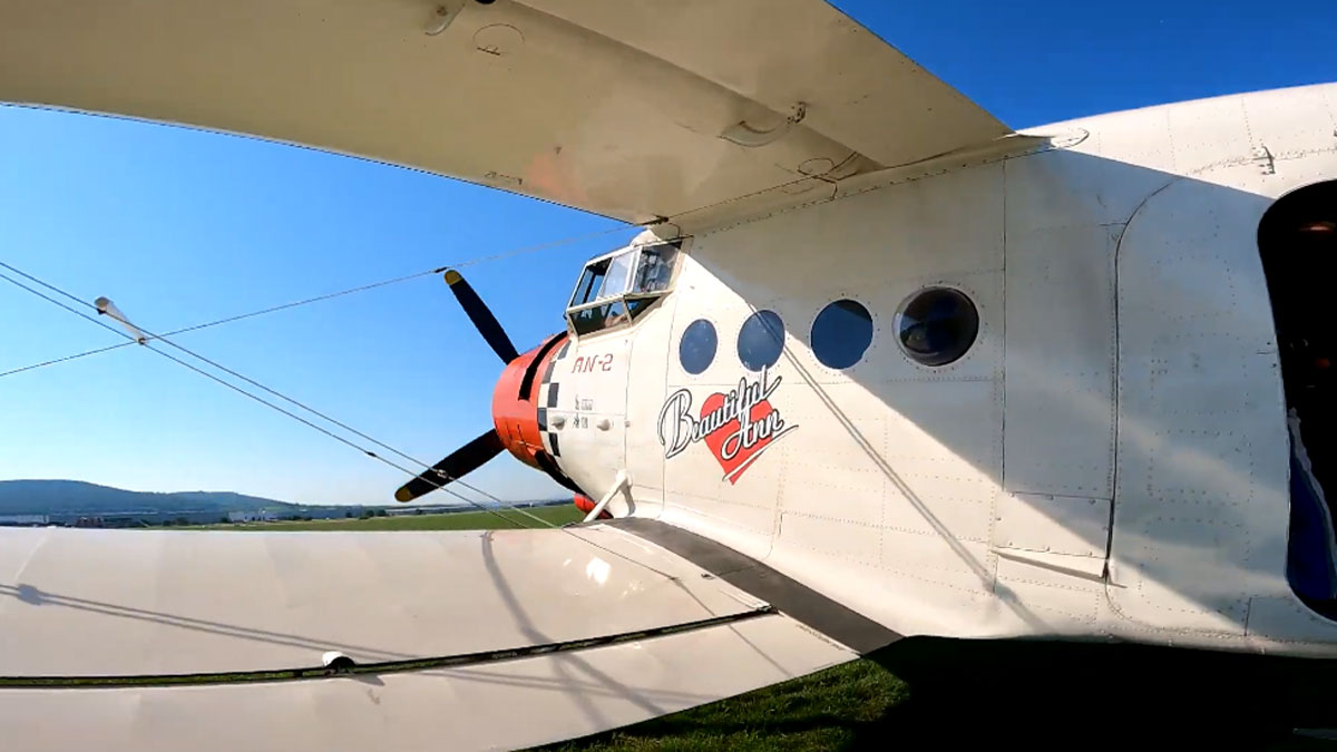 Letoun An-2 přezdívaný Andula